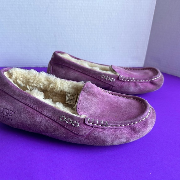 REDUCED!!!   Ugg Pink Ansley Shearling Slippers Moccasins Size 5.5 - Picture 3 of 6